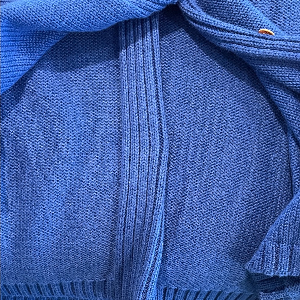 Women's Blue Cardigan Sweater set. Sleeveless top ( matching) underneath - Picture 4 of 4